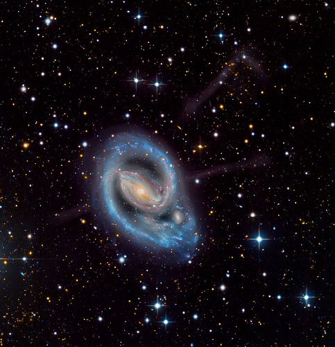 NGC1097_crop_LRGB_Ha